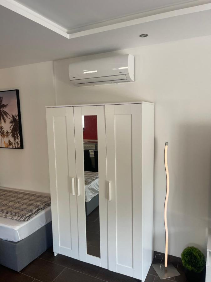 Malibu Apartman & Jacuzzi Miskolc Exterior photo